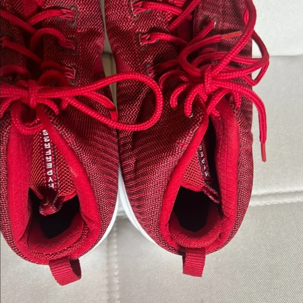 Nike Men’s Hyperfr3sh Red Sneakers Size 13